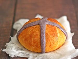 Hot cross buns sa Bio prahom od aronije!